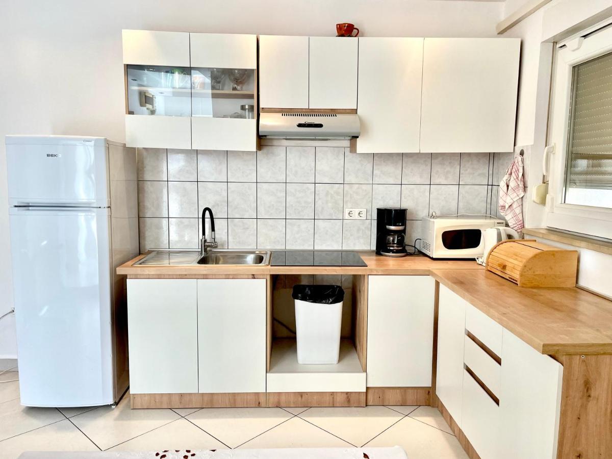 Apartman Lovre Задар Екстериор снимка